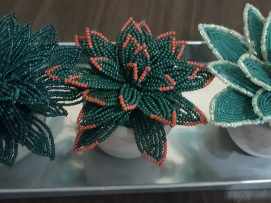 Beaded Succulent – Mini Decorative Planter